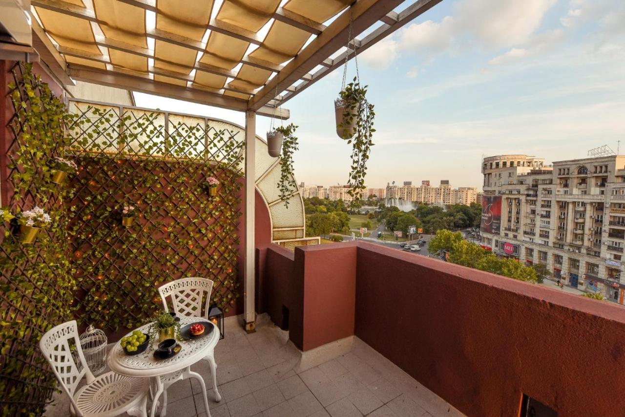 Baroque Splendor: Breathtaking Views & Design * Bucharest