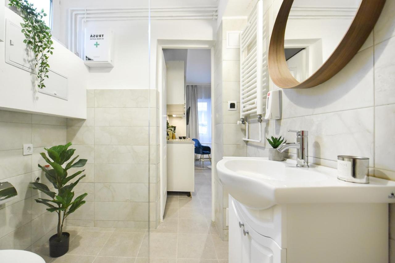 Urban Adventure For Two Apartament Bucureşti