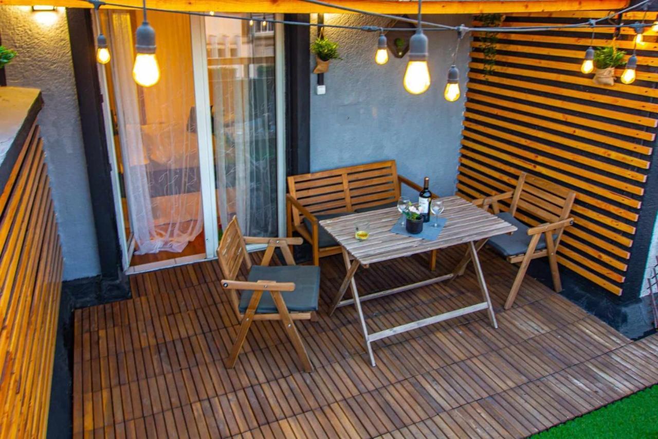 Apartament With Panoramic Terrace In Center