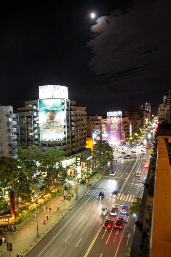 With Panoramic Terrace In Center Apartament