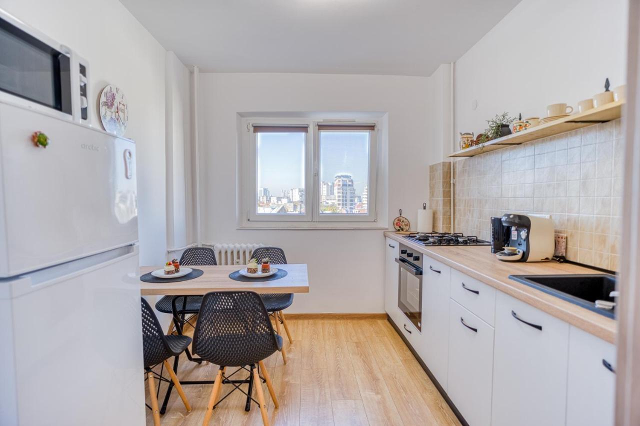 Apartment Playful Retreat - 1br Cozy Bucharest