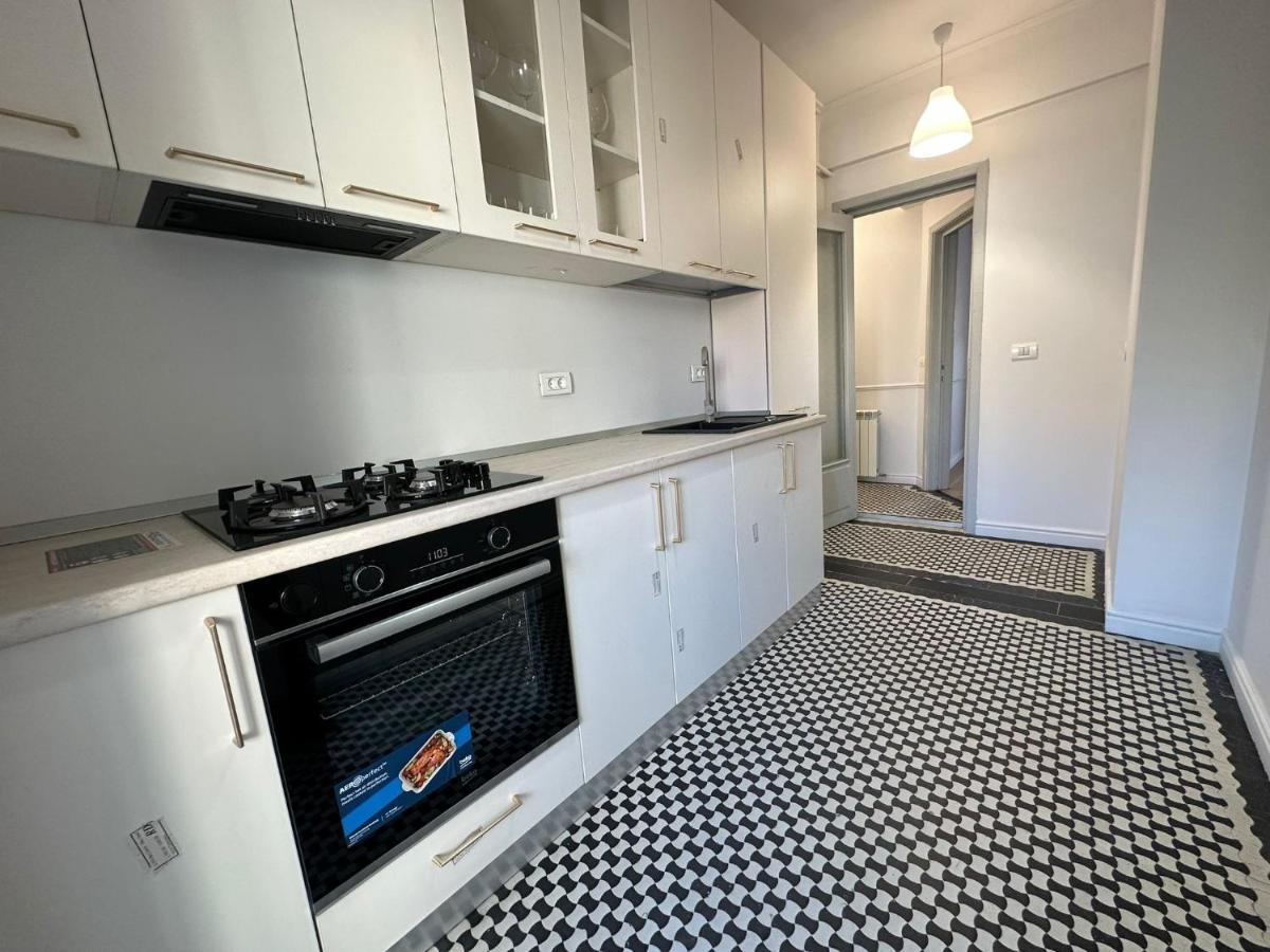 Apartament Cozy 2 Bedroom In The Center *