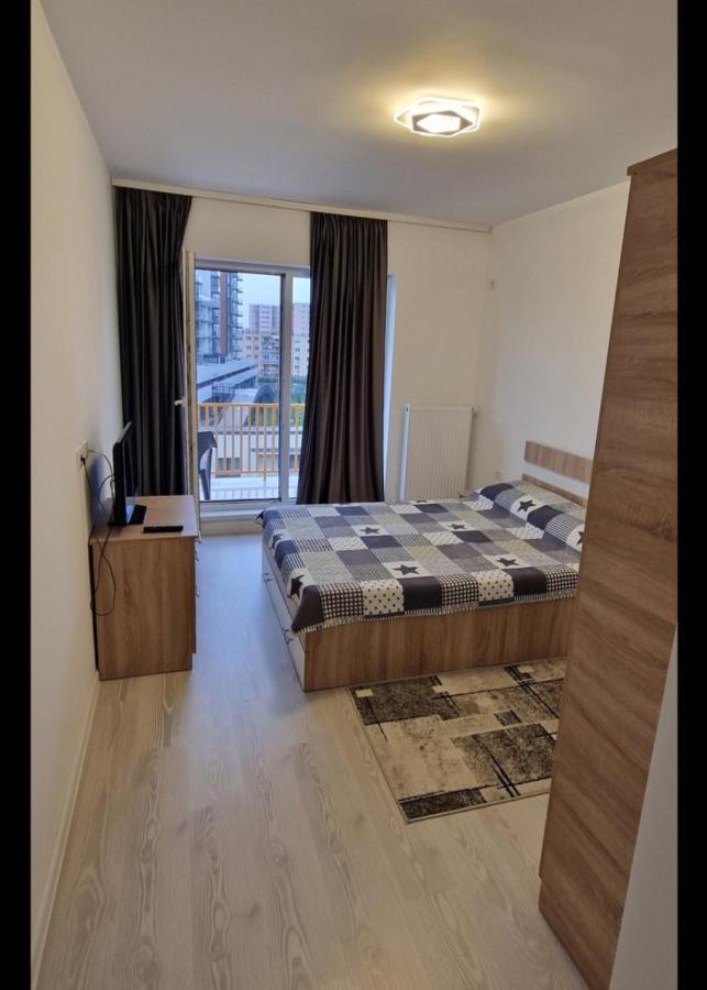Titan 4 Residance Apartment *