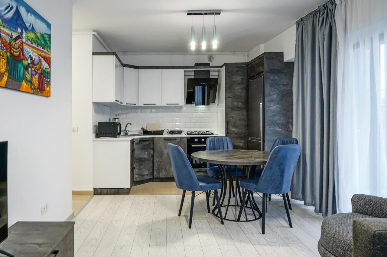 Charming Oasis Apartament