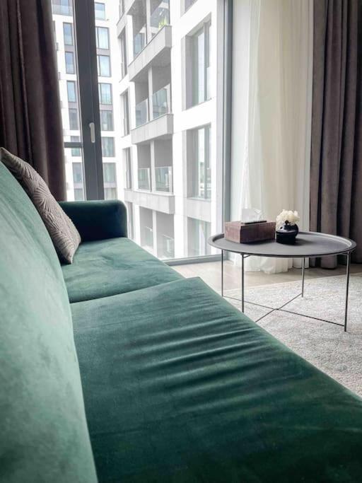 Glamorous 1br W/free Parking