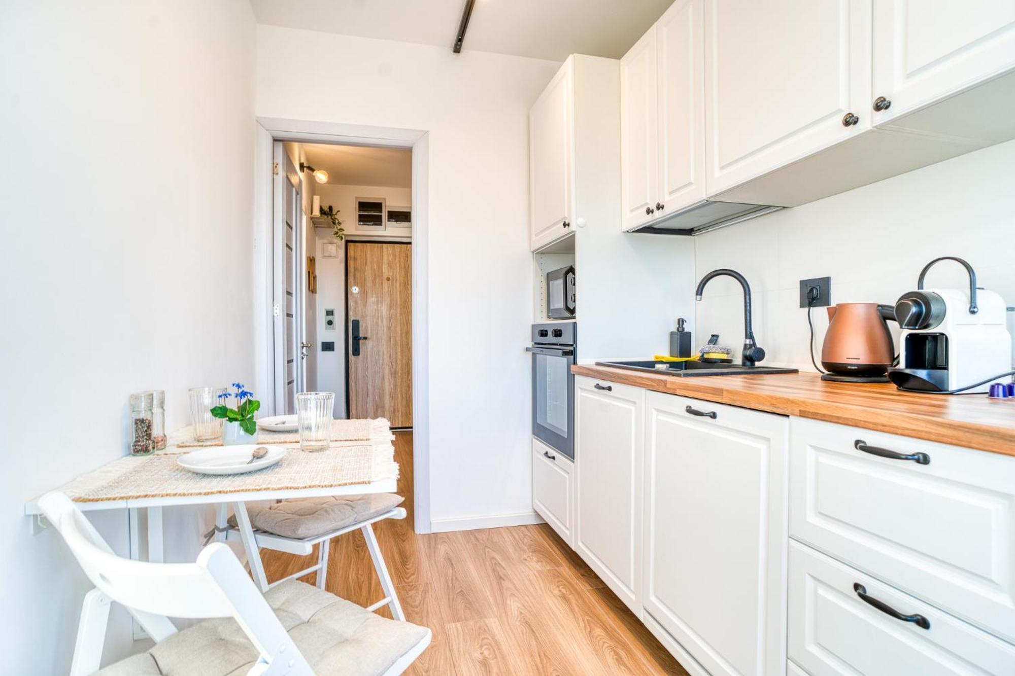 Modern West Side Flat: Steps To Subway & Park Bucareste
