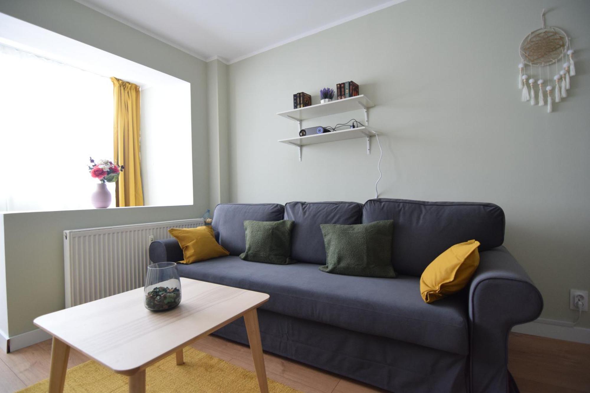 Stylish With Video Projector Bucureşti