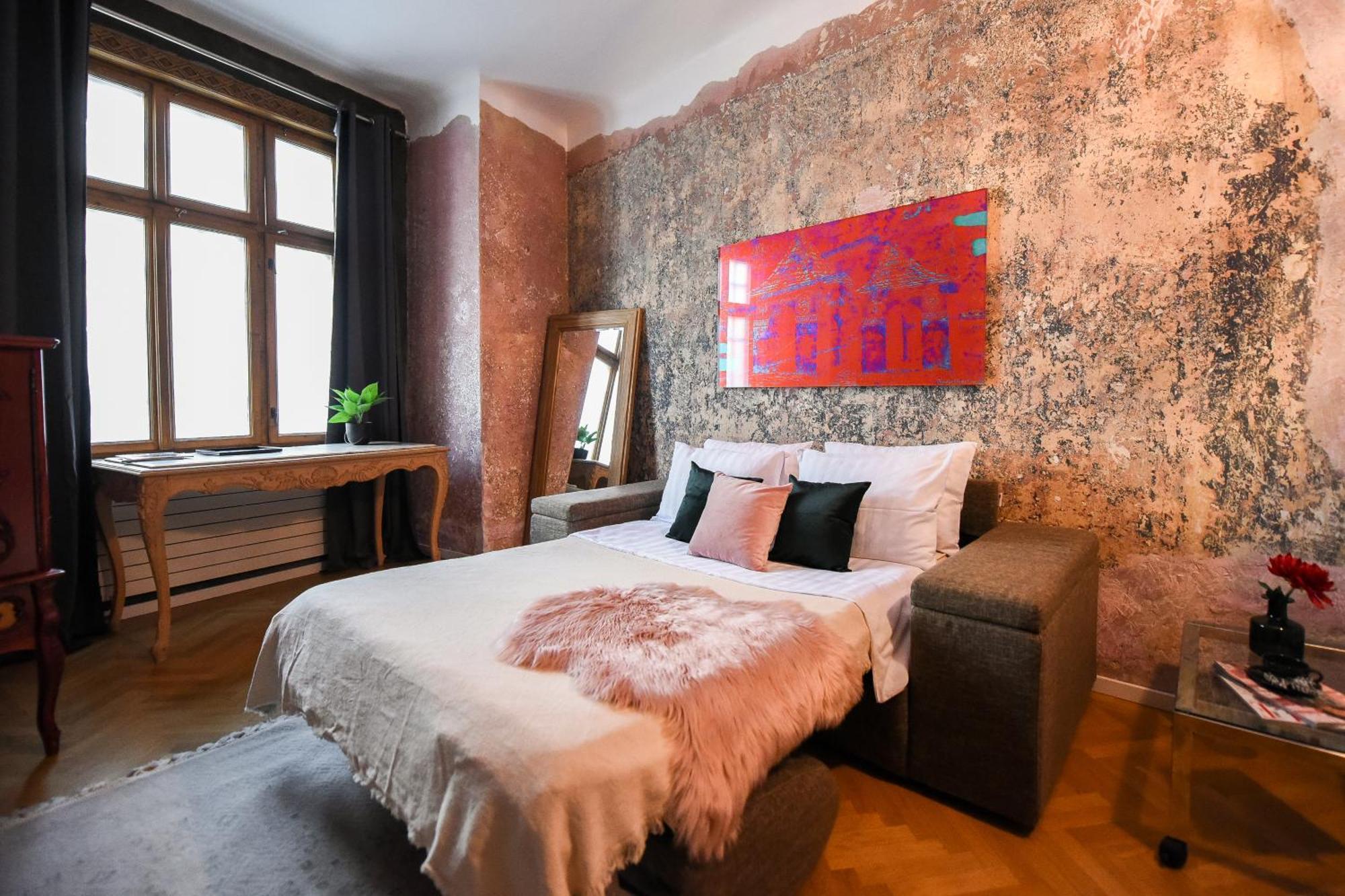 Brancovenian Wonder - 3br Near Cismigiu Park Apartament
