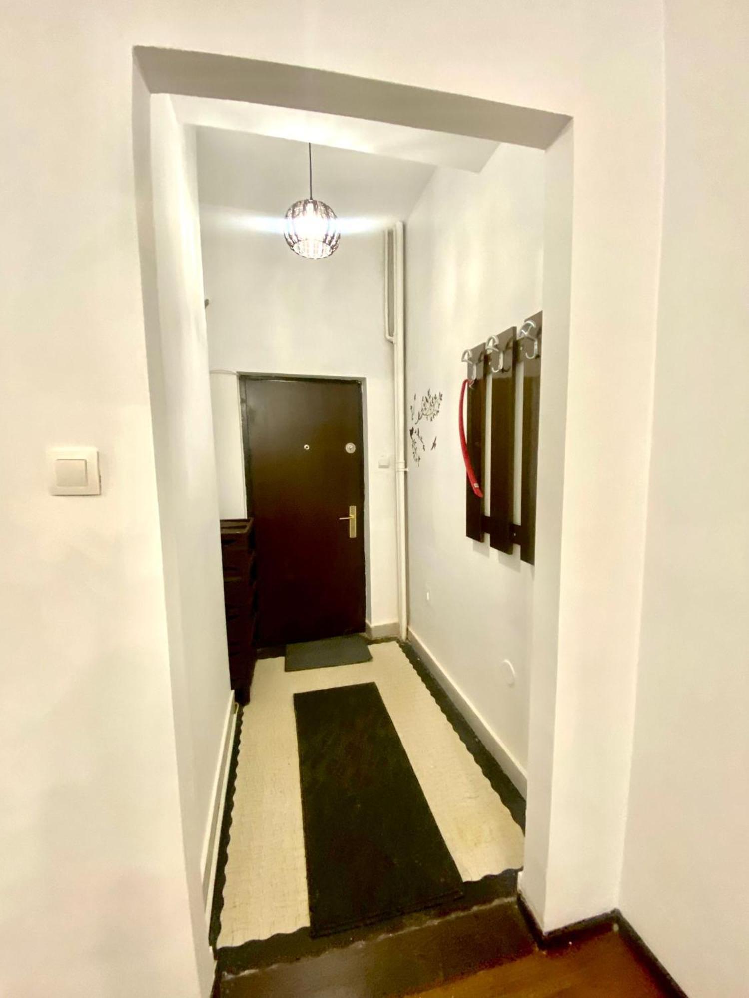 Apartment Two Same Beedrooms Ultracentral Old Town *