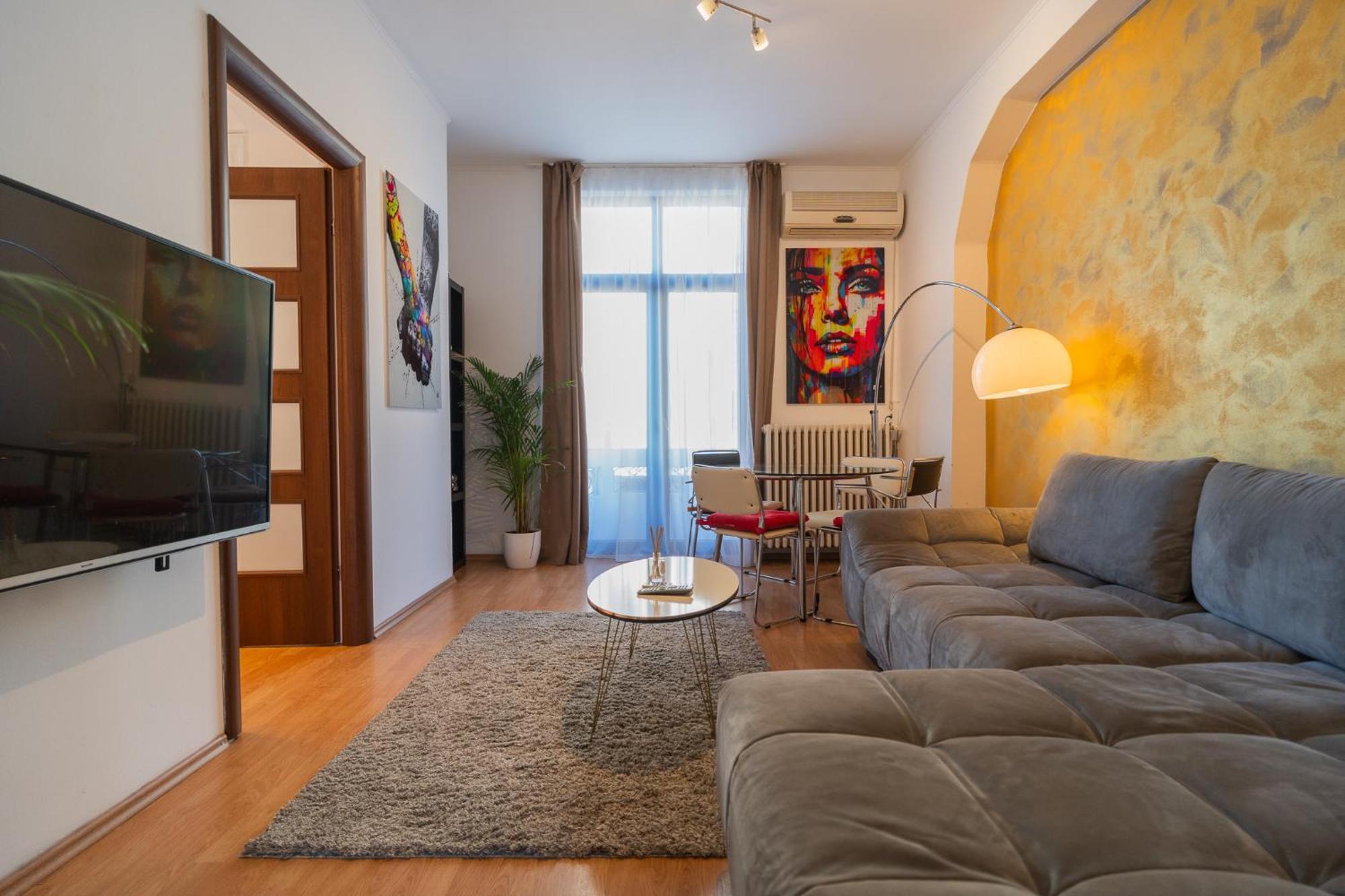 Prime Location - Breathtaking Architectural Views * Bucareste