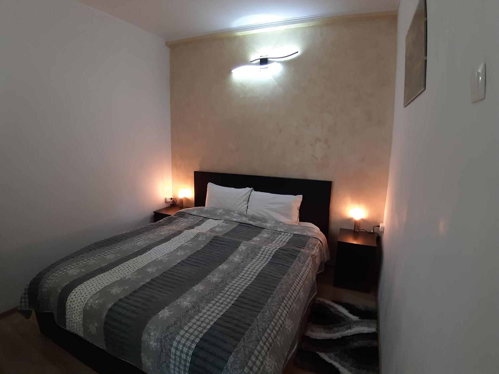 Apartament Victor 38 *