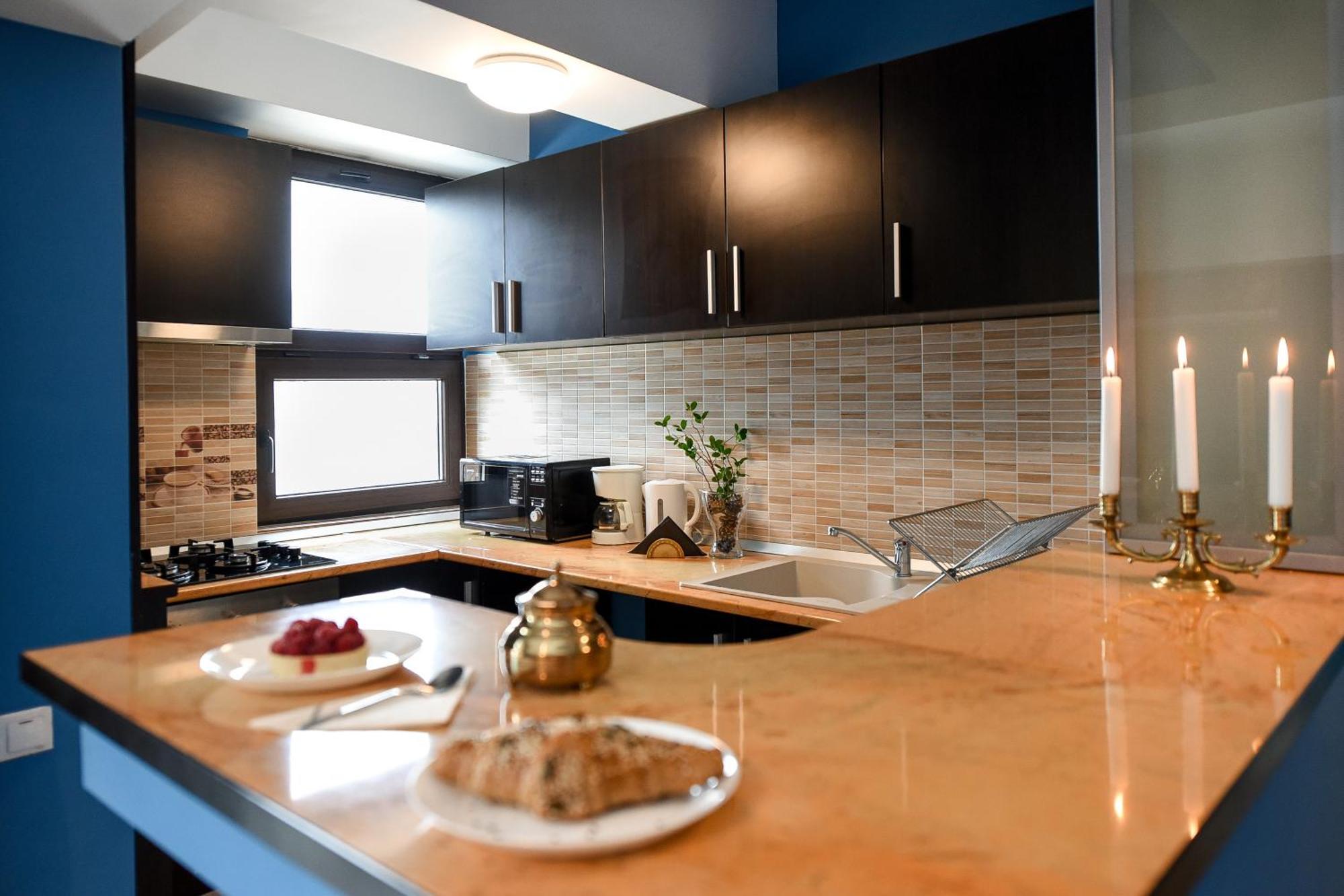 Apartament City-centric Comfort: 1-bedroom Near Military Circle *