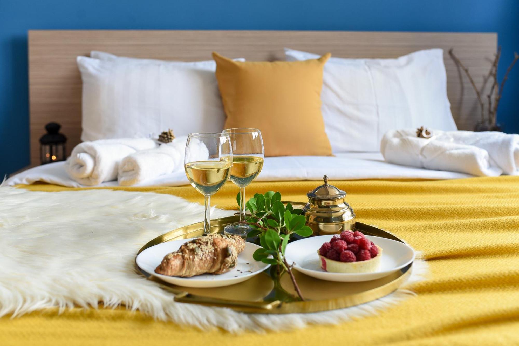 Apartament City-centric Comfort: 1-bedroom Near Military Circle Bucureşti
