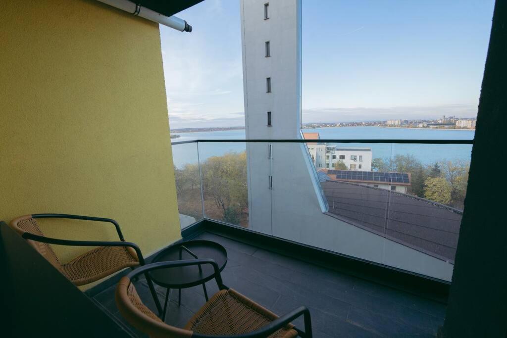 Apartament House By The 7 Bucureşti