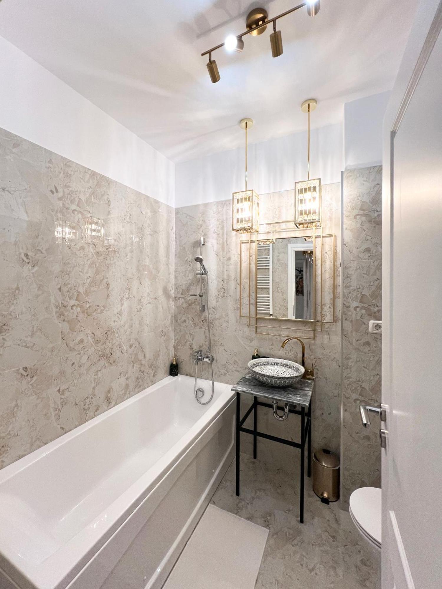 Apartment Happy - Near Arenas & Unirii - Rh Living Bucharest