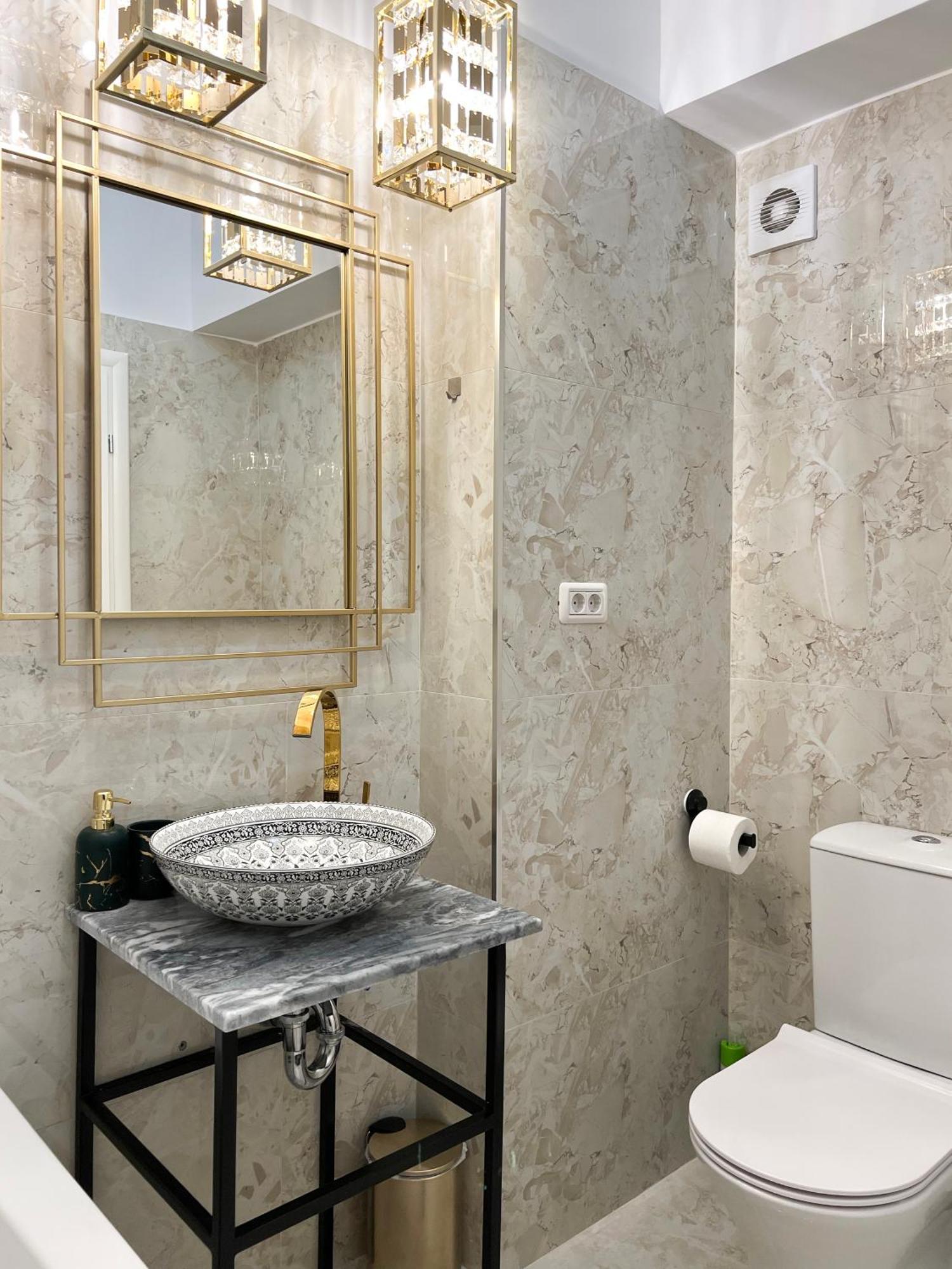 Happy - Near Arenas & Unirii - Rh Living Apartment