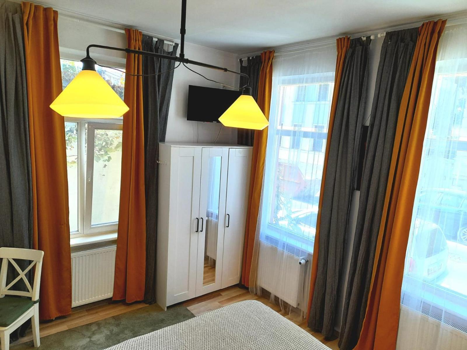 Apartament Casa Liveni *