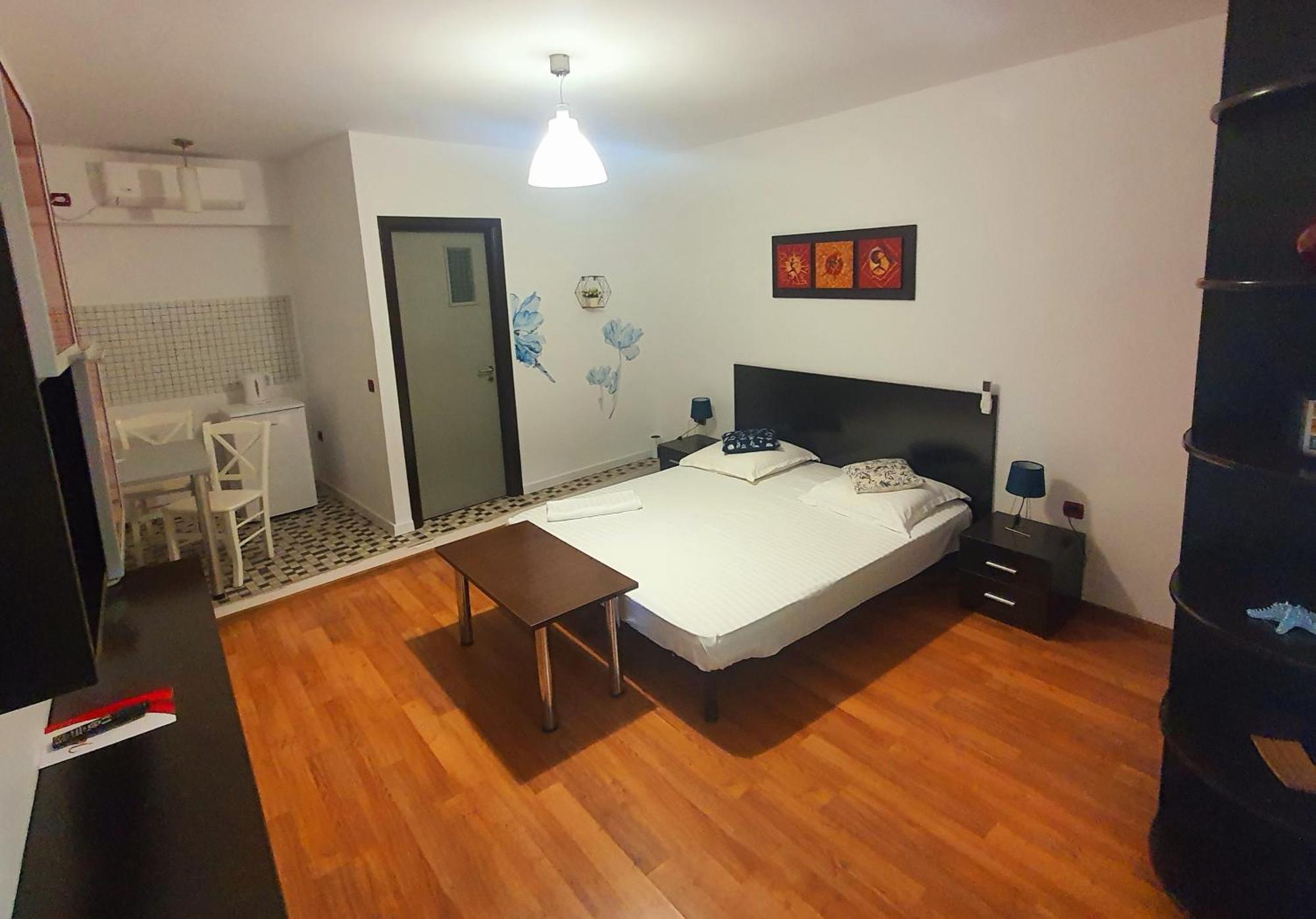 Casa Artisti 3* Bucureşti