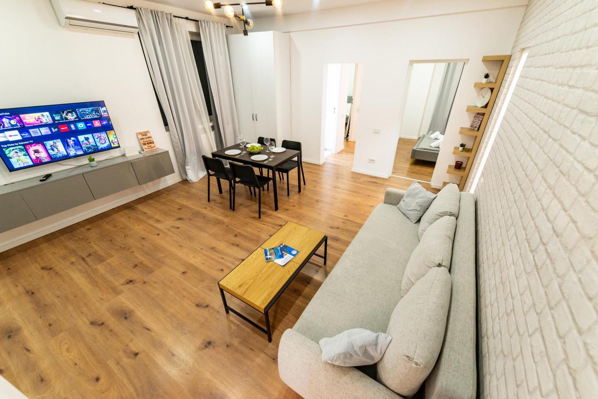 Apartment Ultracentral Spacious 4br Bucharest