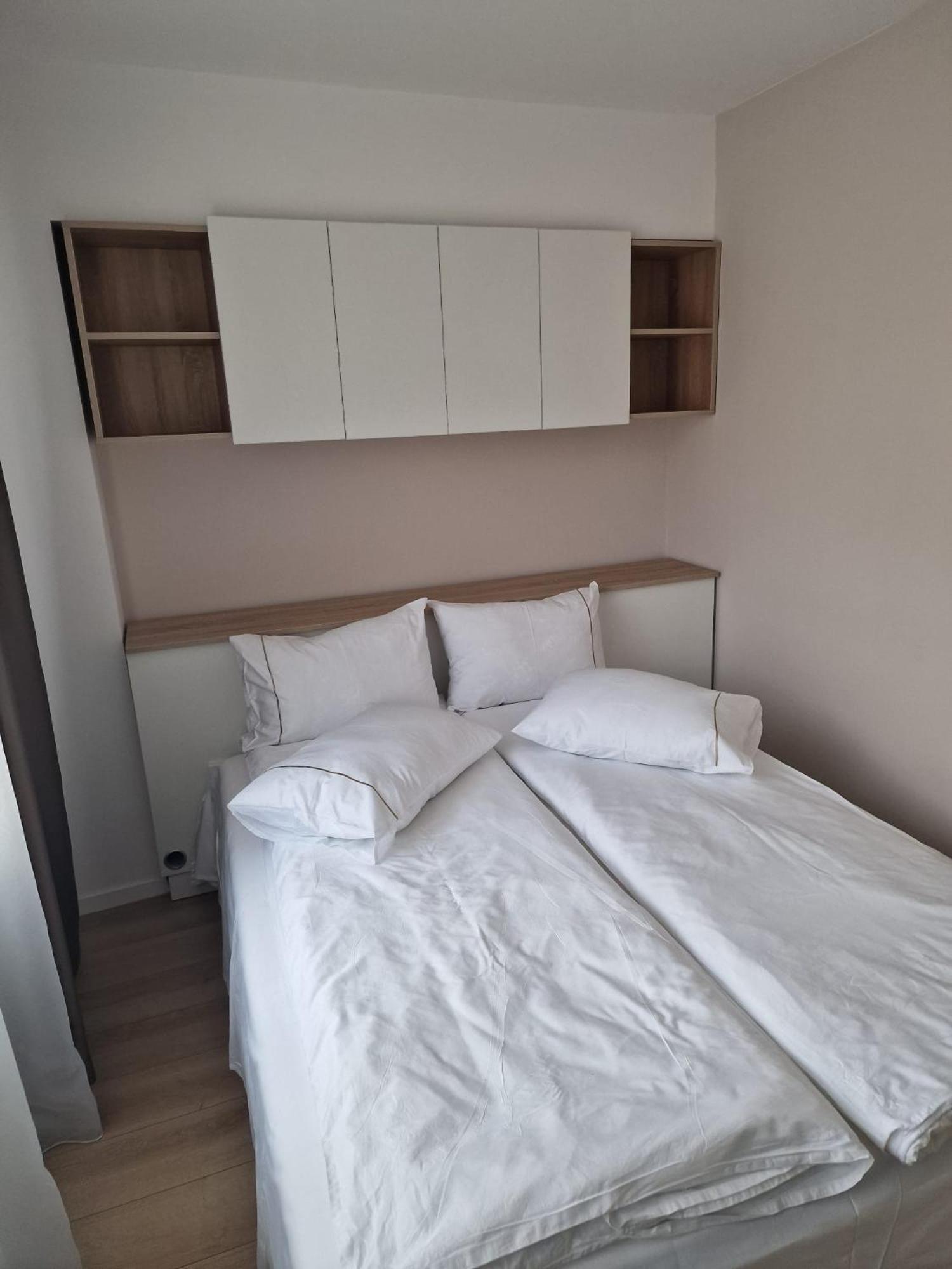 Apartament One By One - By Grand *