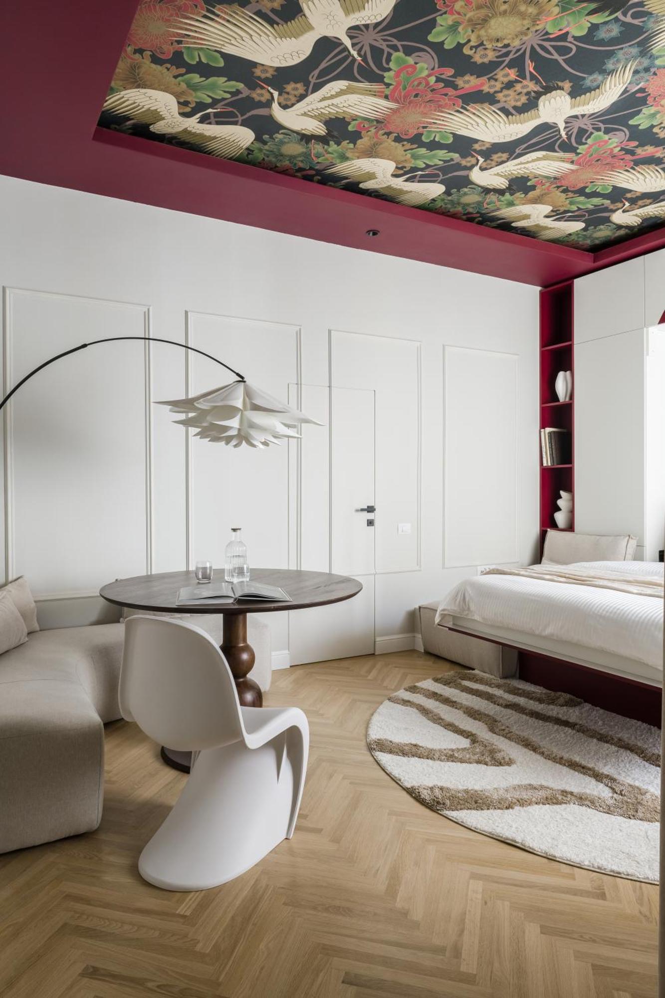 Apartament Rouge In *