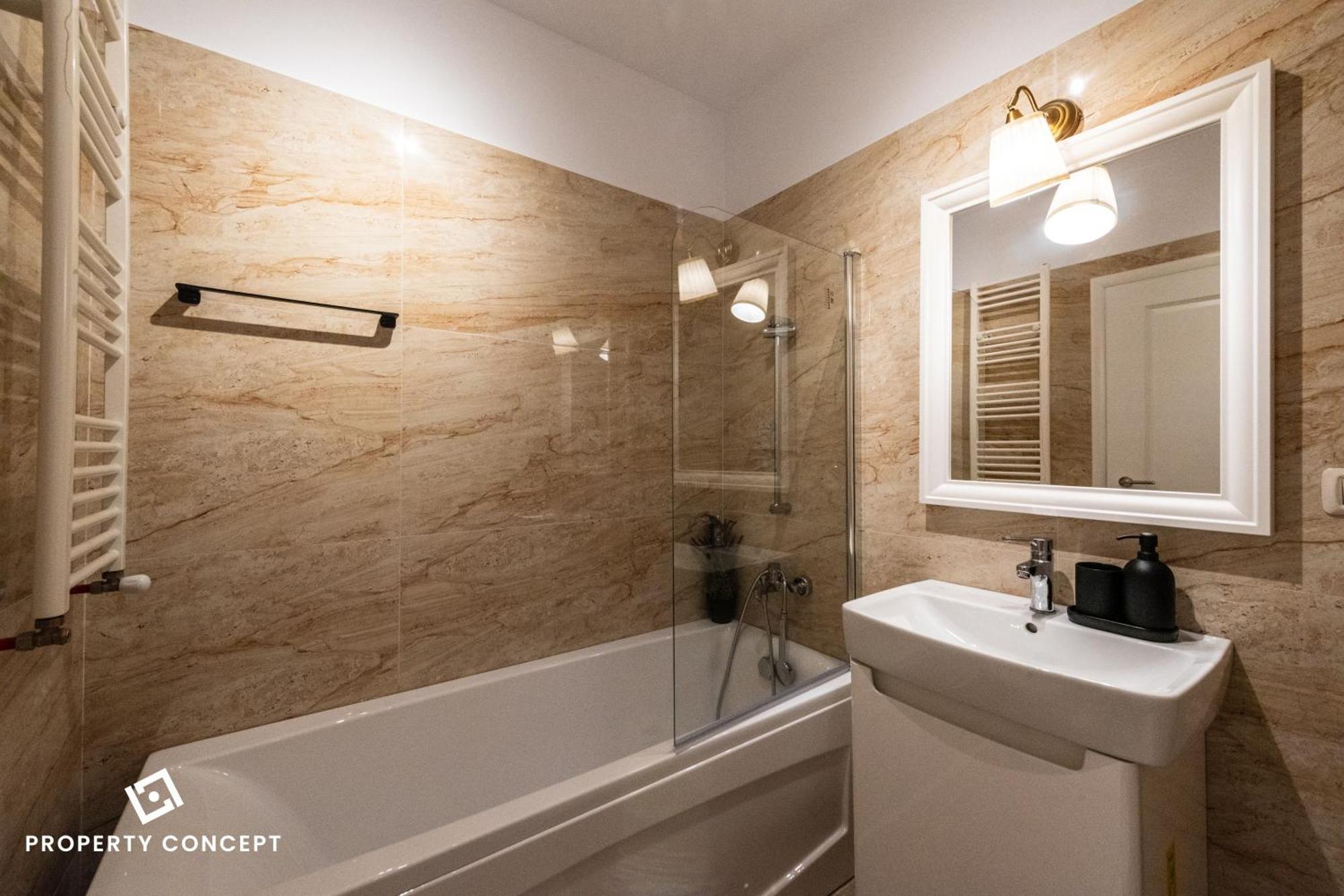 Apartament 911b2 *