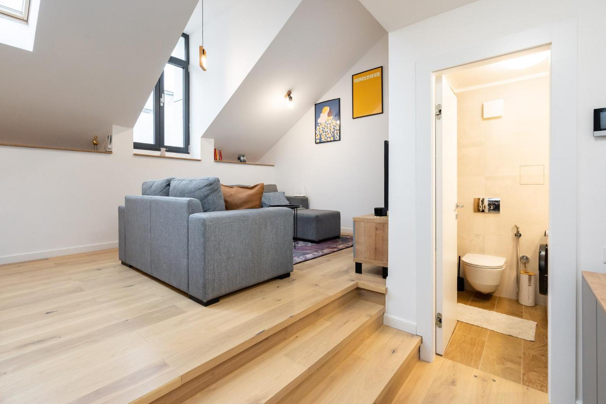 Apartament Central Nou Cu 2 Langa Piata Unirii