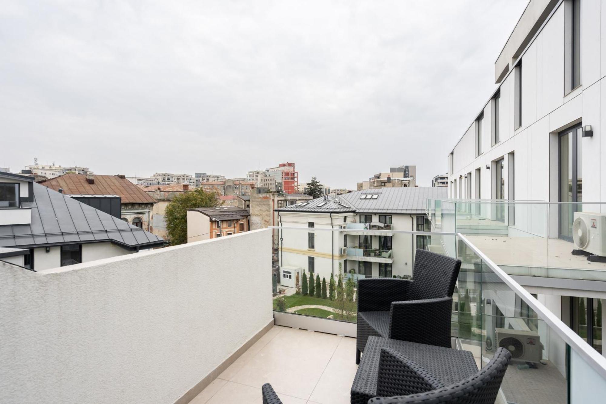 Apartament Central Nou Cu 2 Langa Piata Unirii