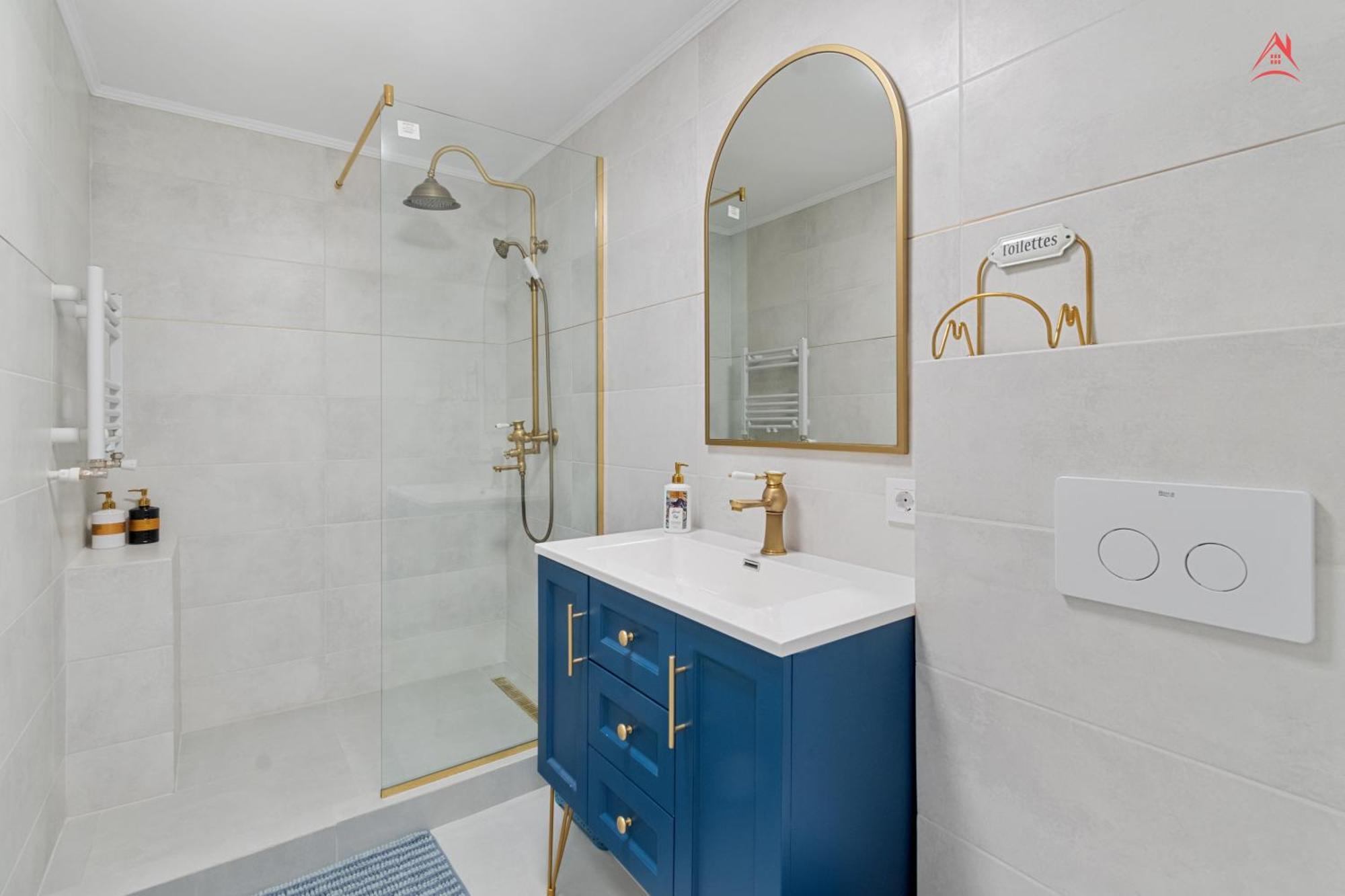 Apartment Piperaki Vitan *