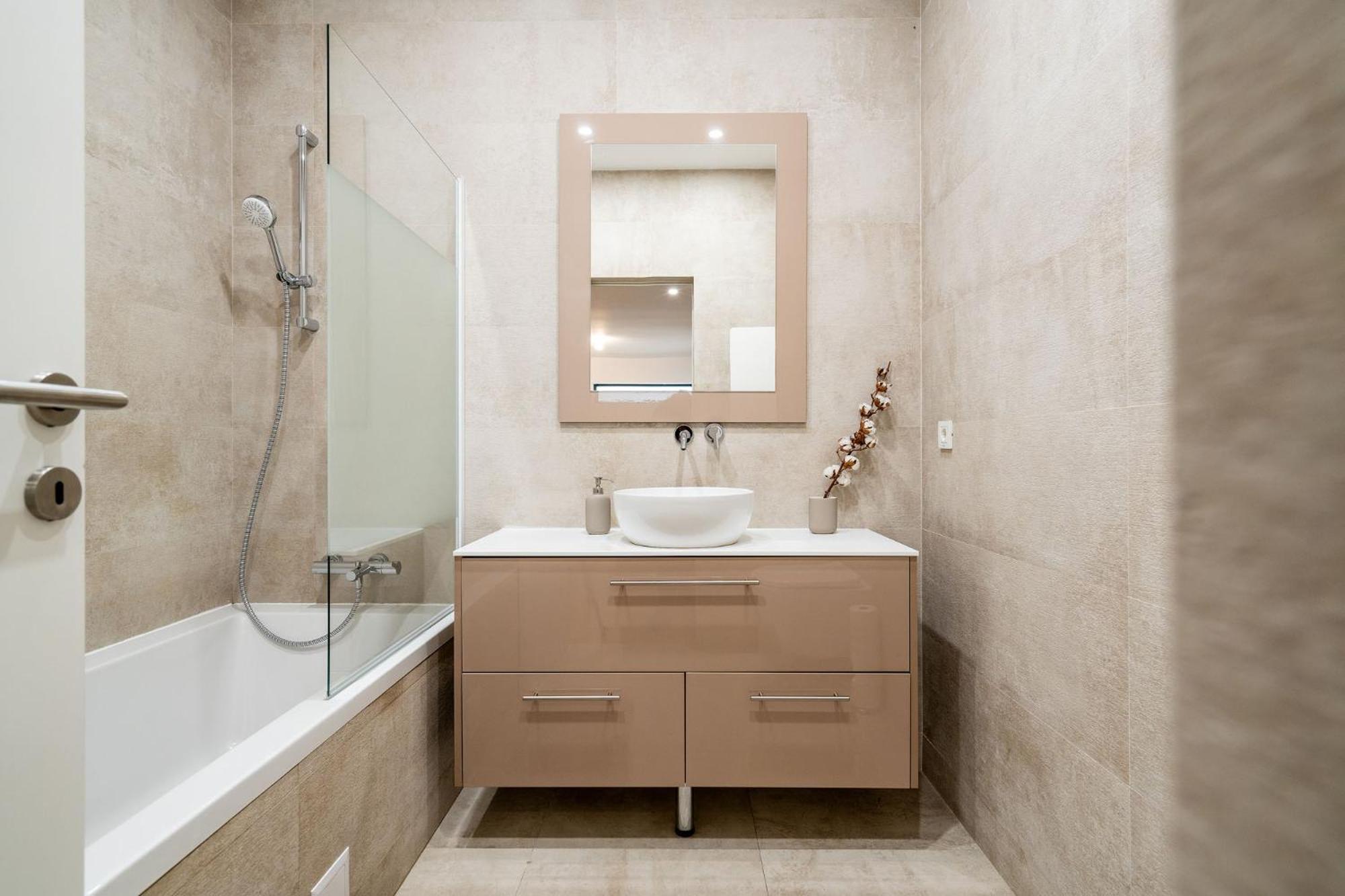 Romexpo Relax Spacious Apartment *