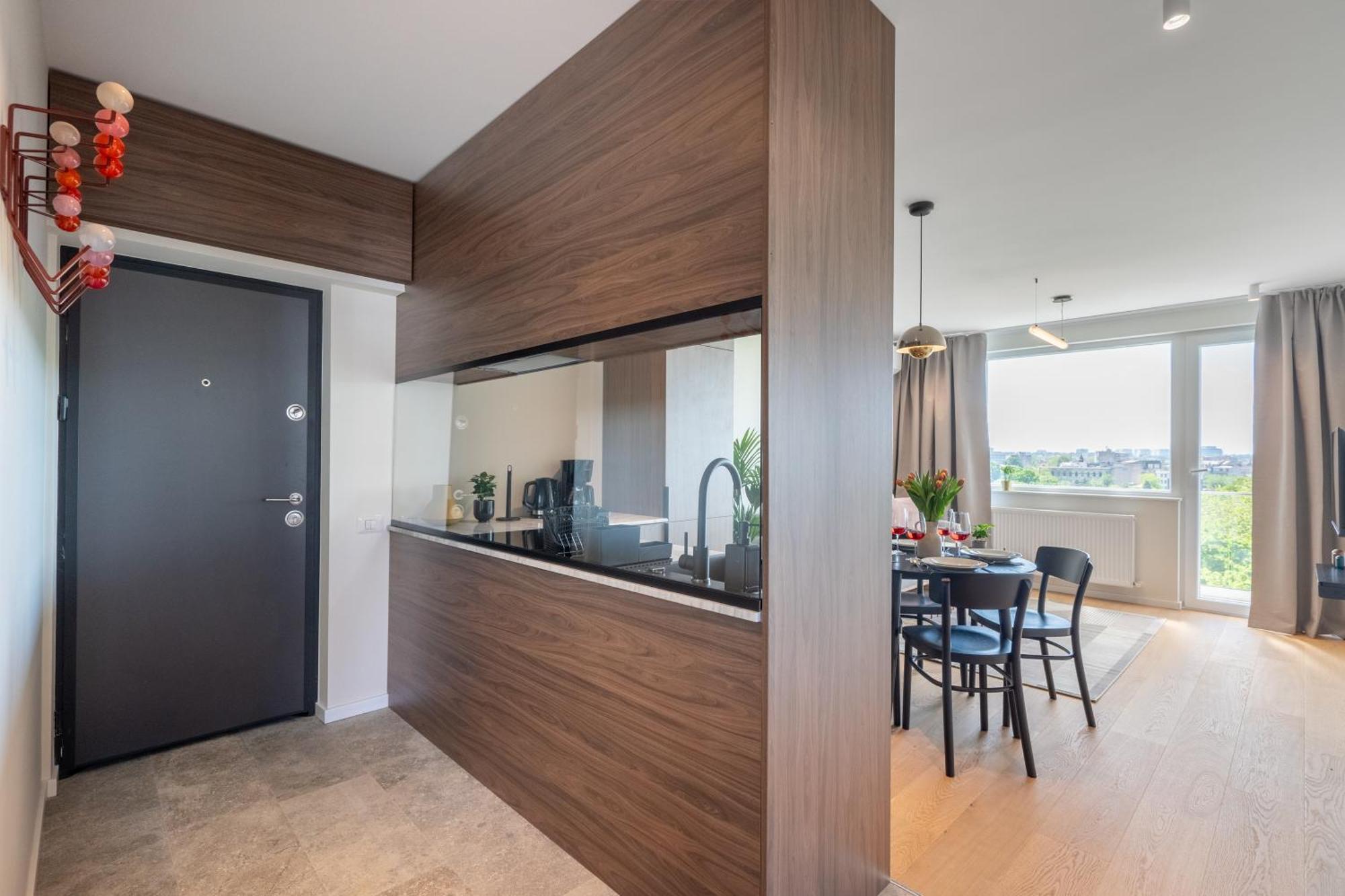 Luxury With Amazing Terrace Apartment Bucharest
