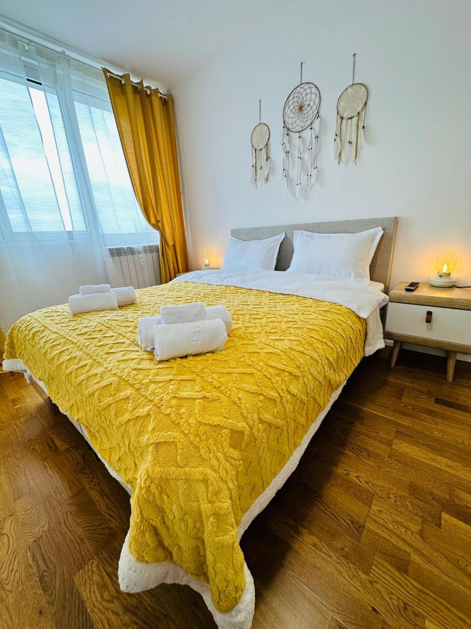 Skyline Apartment