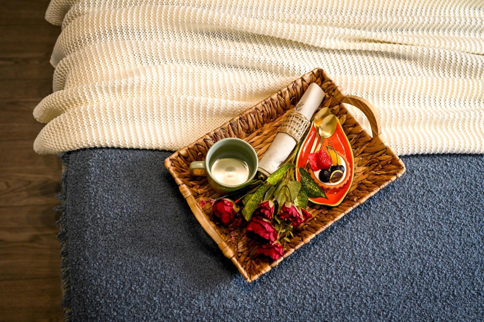 Apartamento Old Town Charm - Modern & Comfortable In The Heart Of The *