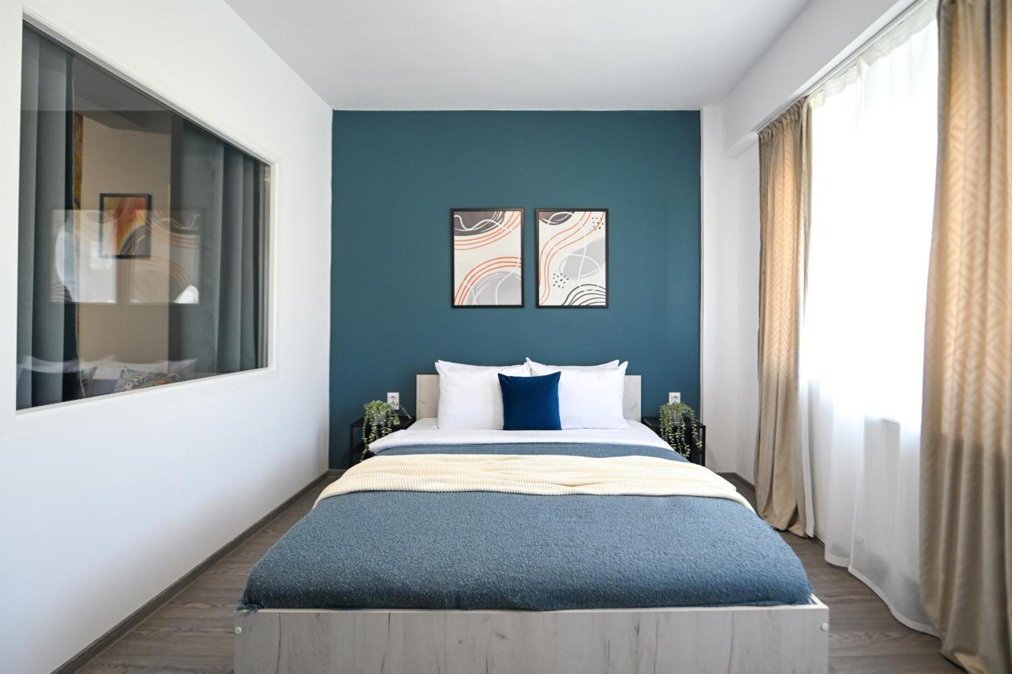 Old Town Charm - Modern & Comfortable In The Heart Of The *