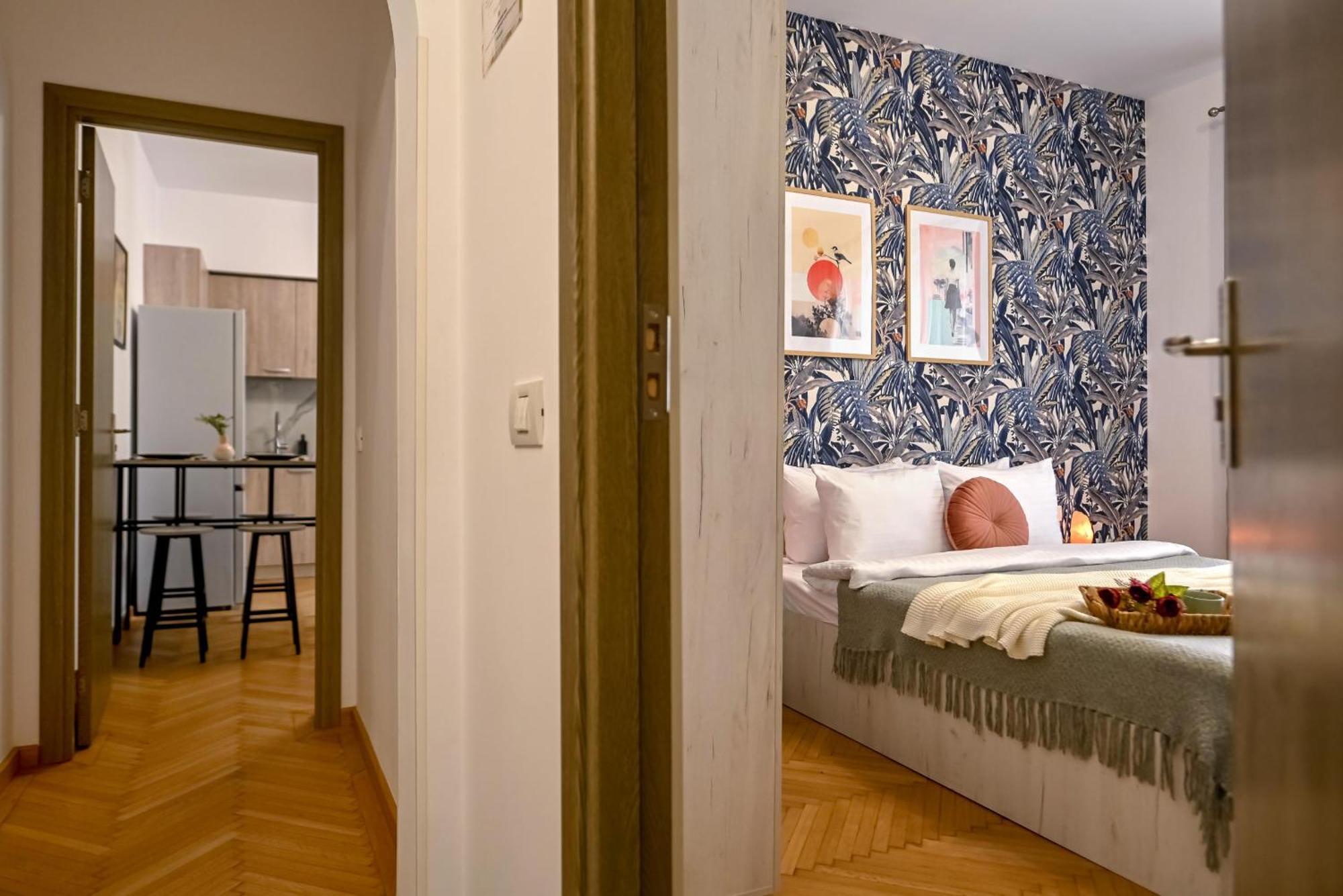 Central Retreat - Modern On Magheru Blvd Bucharest