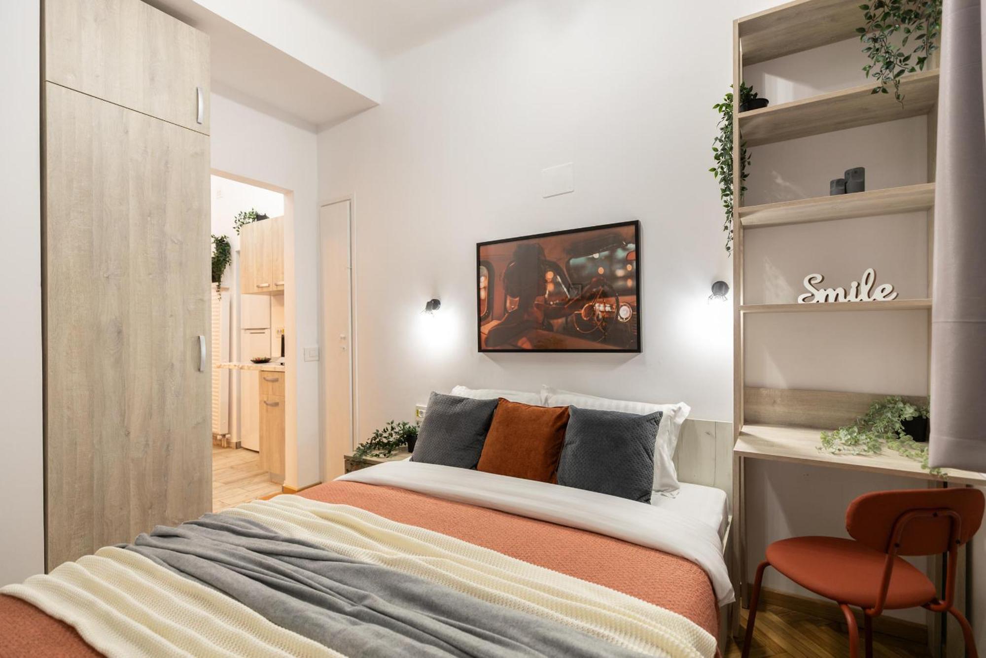 Apartment Central Retreat - Modern On Magheru Blvd Bucharest