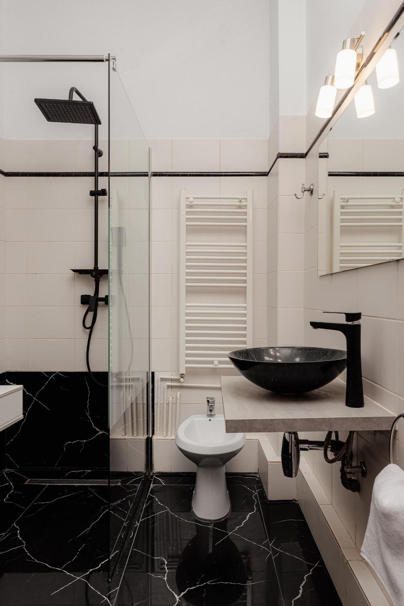 Calea Victoriei Skyview Old Town Apartment *