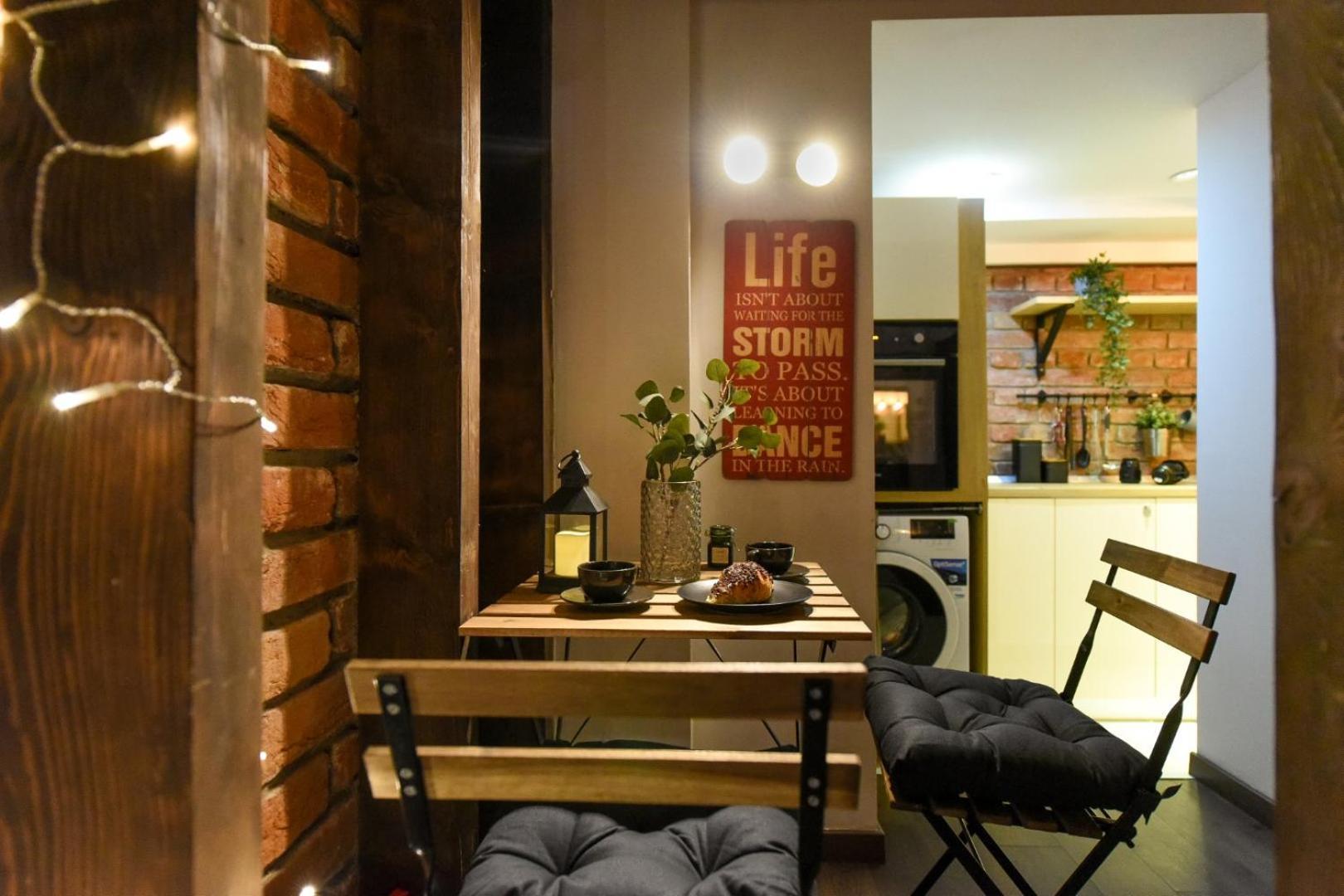Apartamento Regina Elisabeta Duplex-style Studios: Cozy Haven In The City Center *