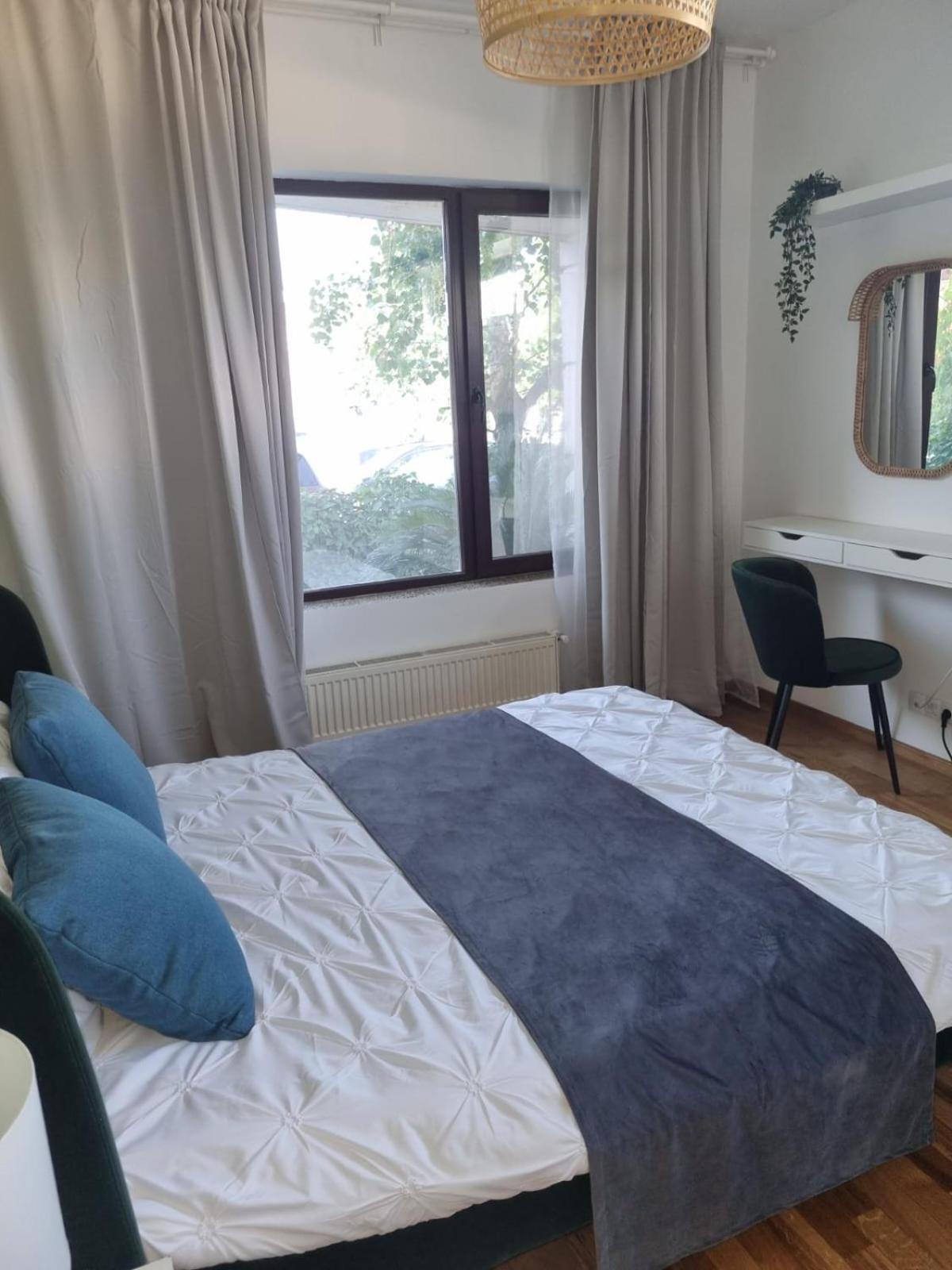 Baneasa Sisesti By Ale Self Check-in * Bucharest
