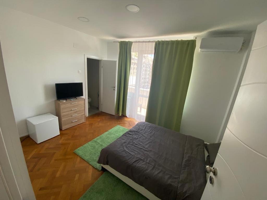 Bucarest B&B Bed & Breakfast