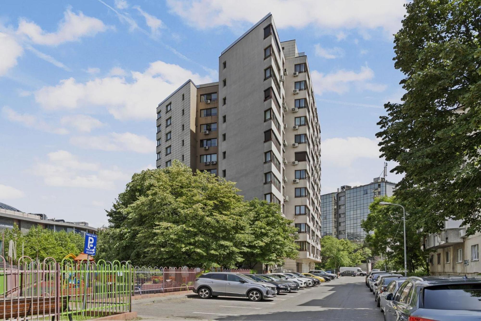Rh - Opposite Mall, Metro, Balcony - Rh Living *