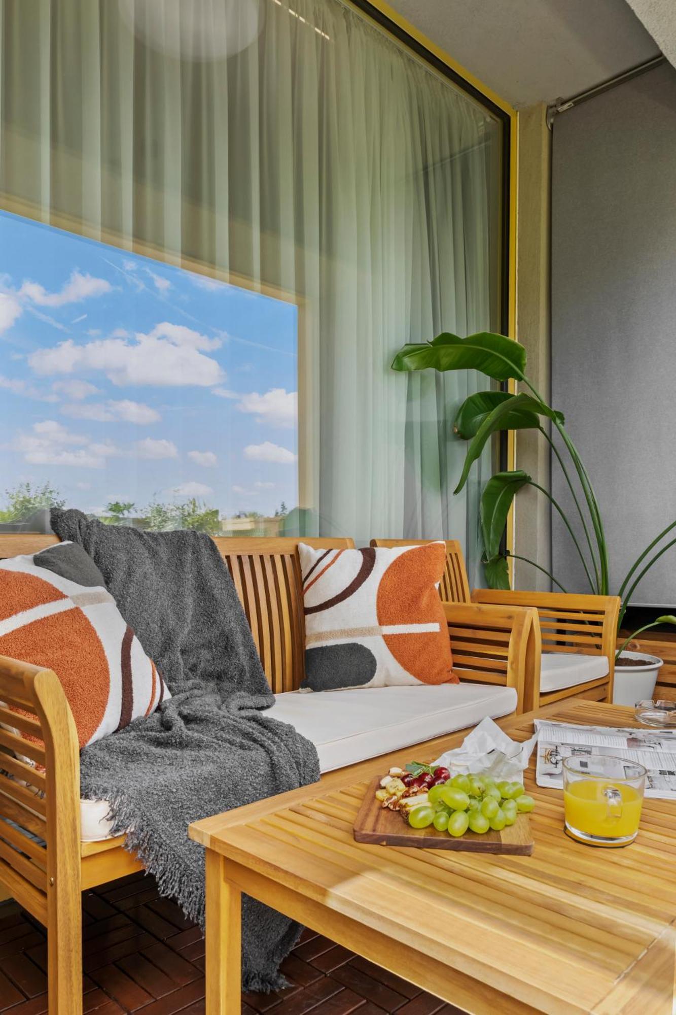 Apartment Mido Bird Luxury With Private Parking & Self Check-in *
