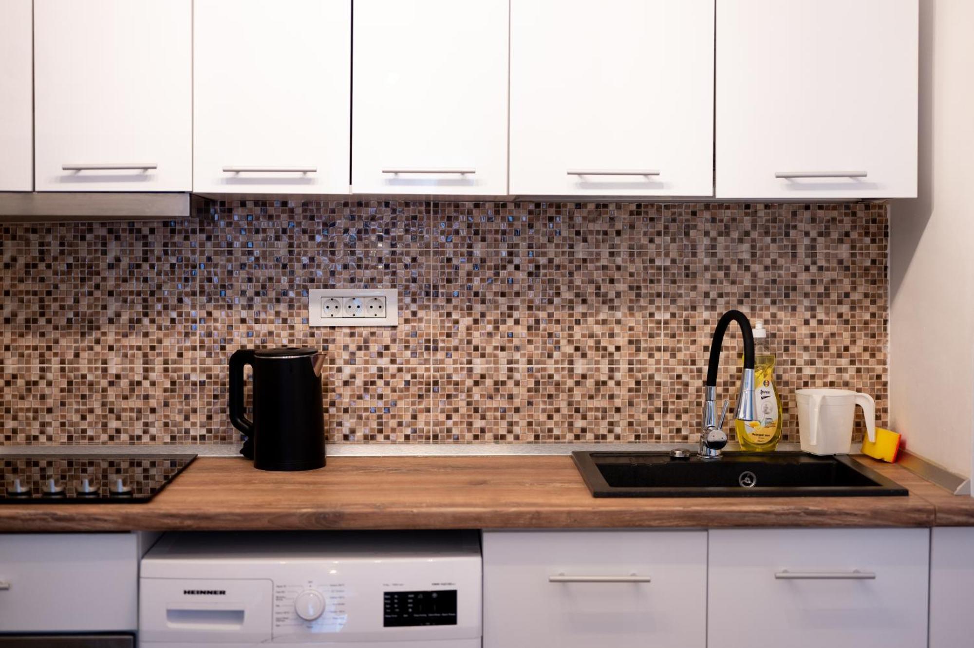 Moise House - Kosher 3* Bucureşti