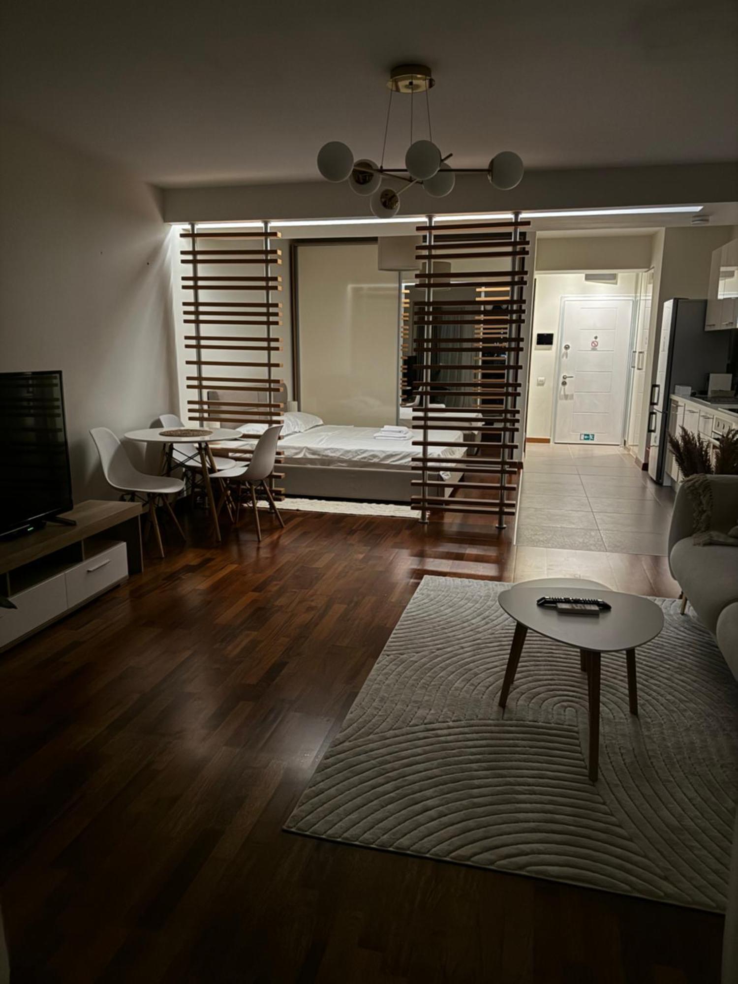 Cozy Incity * Bucharest