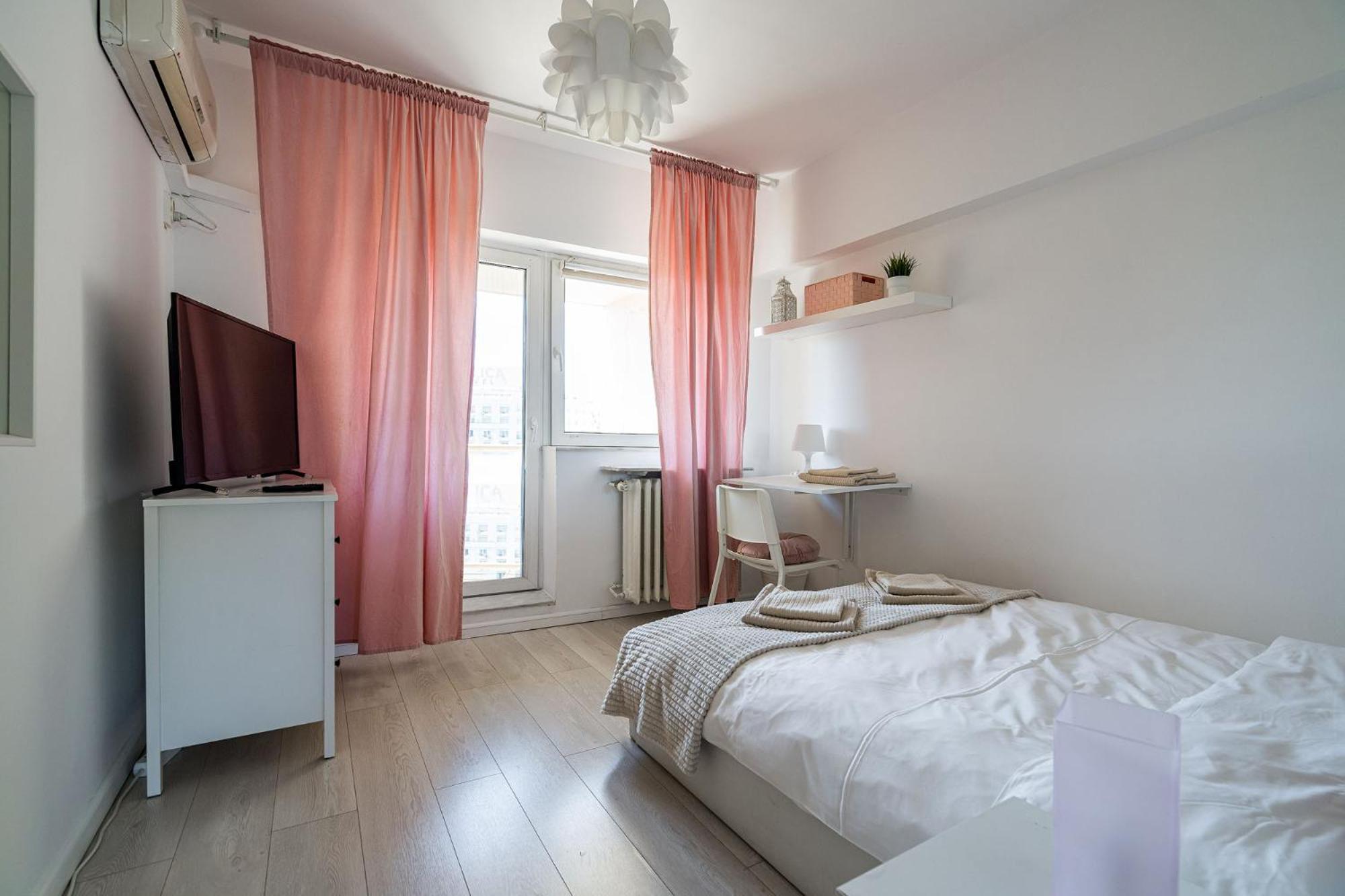 Old Ultra Apartment-4br-parliament Apartment Bucharest