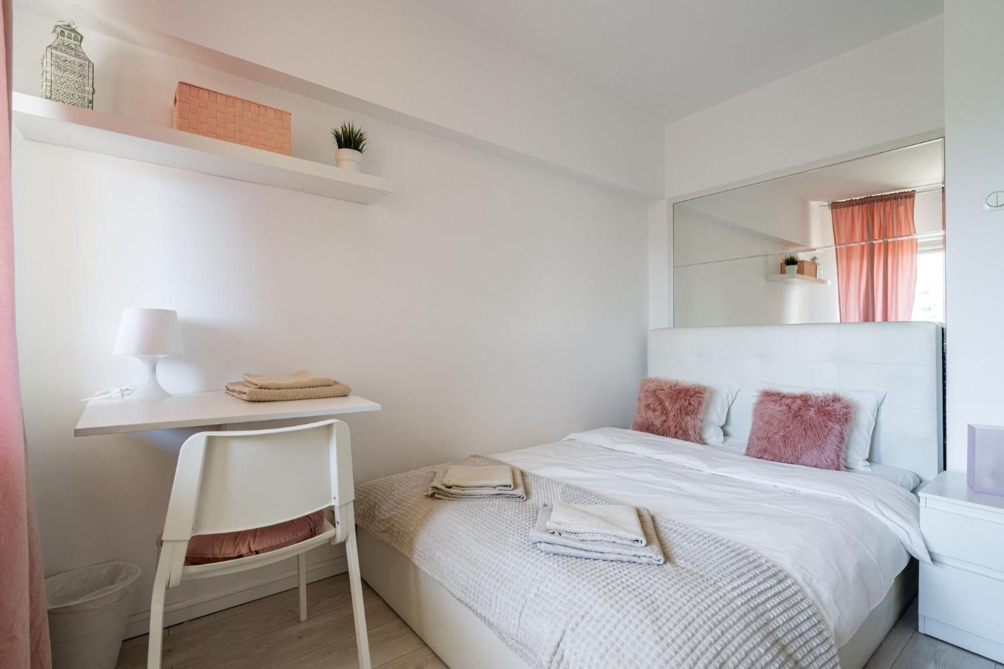 Old Ultra Apartment-4br-parliament *