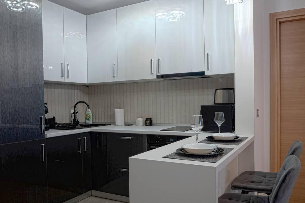 Luxury 2 Bedroom * Bucureşti