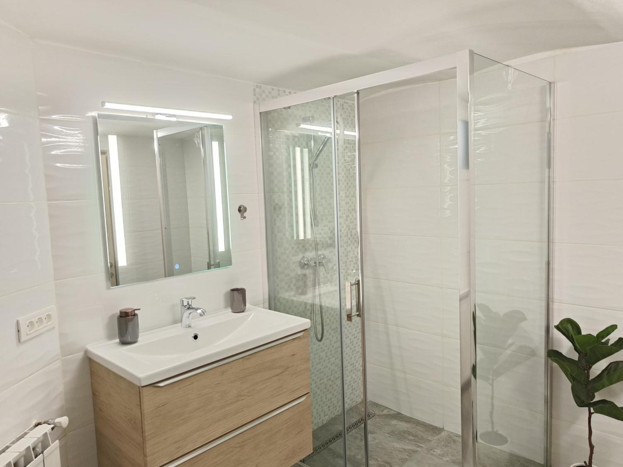 Carol Luxury Apartment