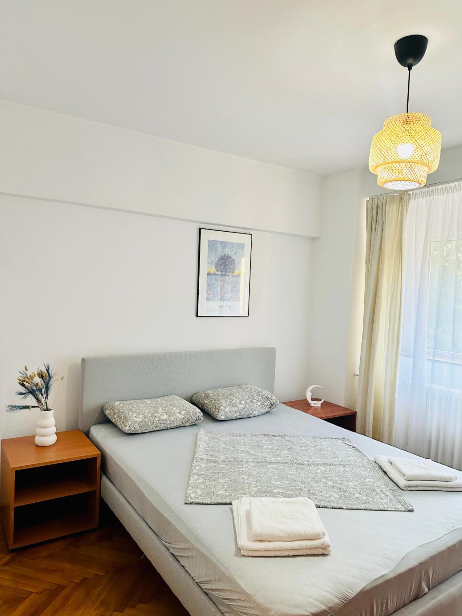 Apartamento Next 2 Parliament - Tranquil Unirii - Airy & Comfy With Parking