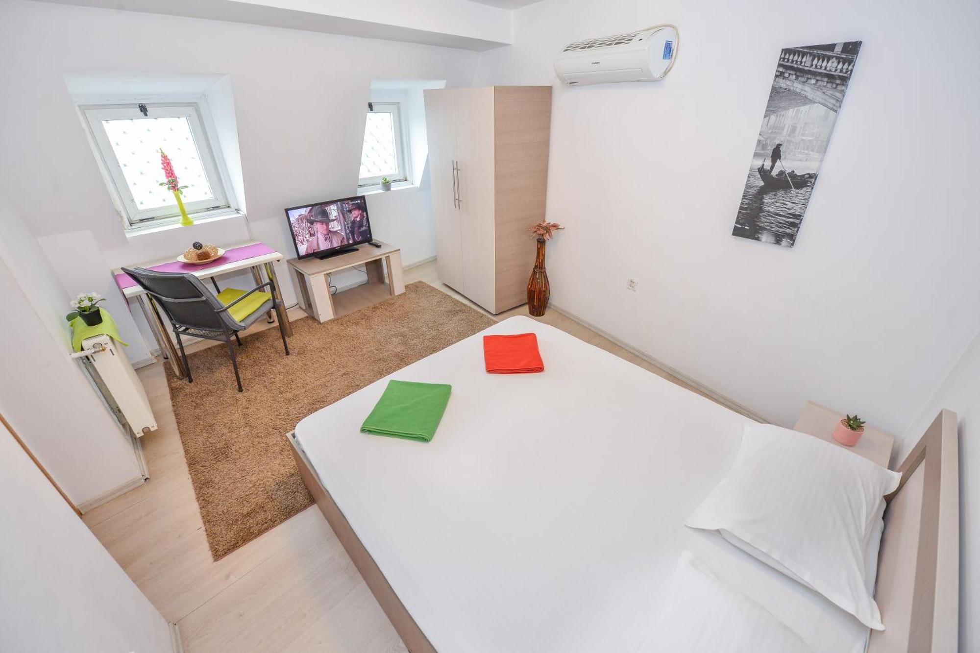 Apartment Residenza Di Carbasinni